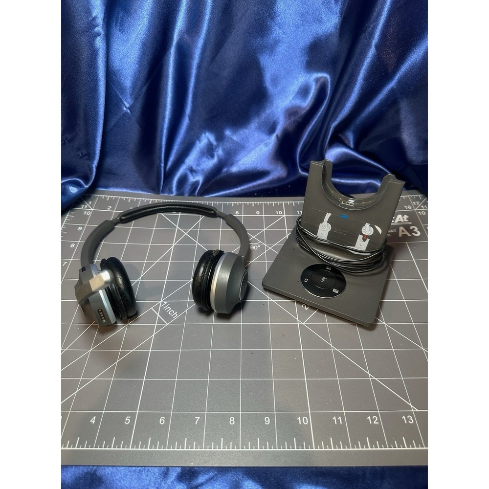 Cisco Headset 561 with Multi Standard Base- CP-HS-WL-561-M-US Tested/Working